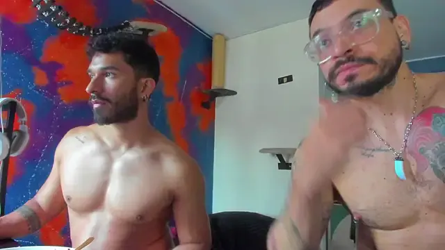 Nonchan_ – webcam model profile photo Image 2