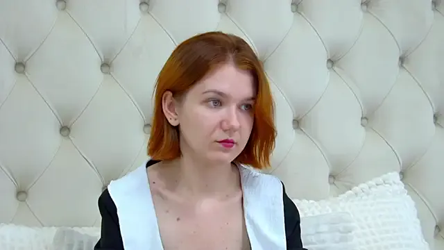 841_yayoi – webcam model profile photo Image 7