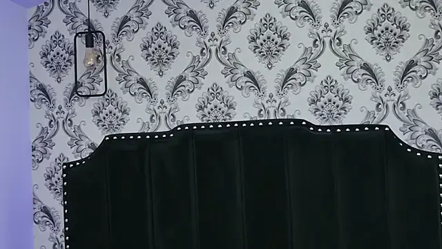 Queen_Doll – webcam model profile photo Image 10