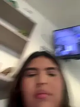 oxo_yuna_oxo – webcam model profile photo Image 11