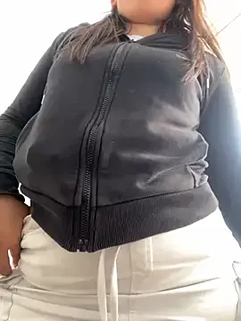 oxo_yuna_oxo – webcam model profile photo Image 14