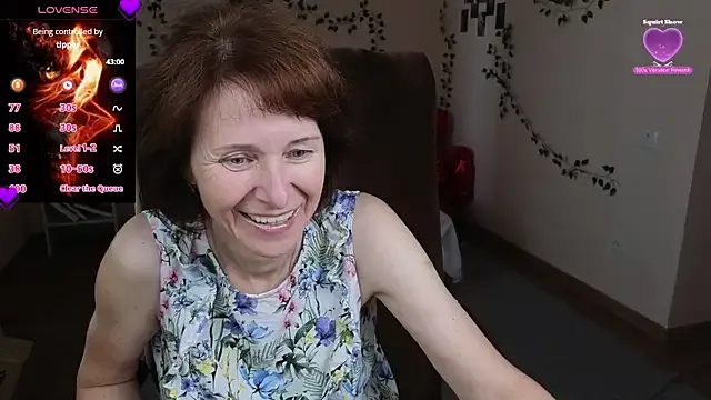 Megu_Melon – webcam model profile photo Image 8