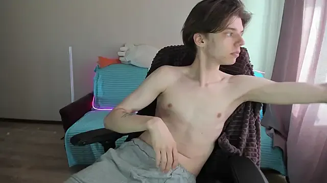  – webcam model profile photo Image 2