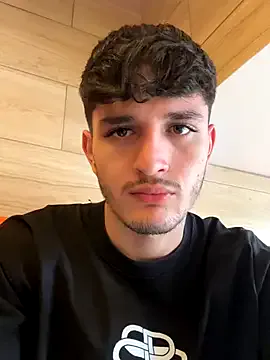 min9811 – webcam model profile photo Image 10