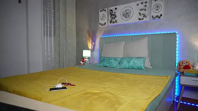 PumaShyXD – webcam model profile photo Image 10