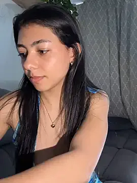 Nonchan_ – webcam model profile photo Image 16