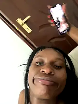 SheenaBrooke – webcam model profile photo Image 10