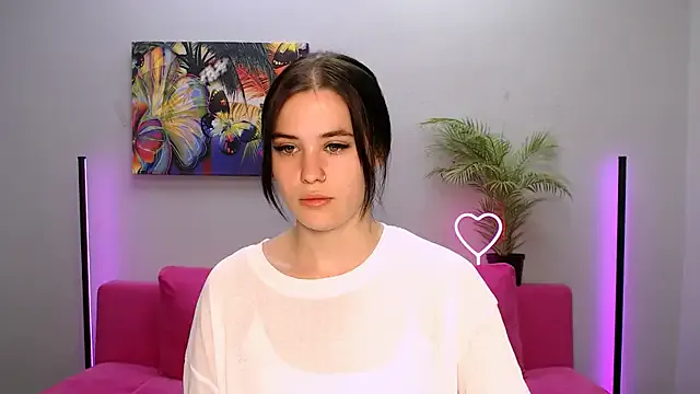 Megu_Melon – webcam model profile photo Image 3