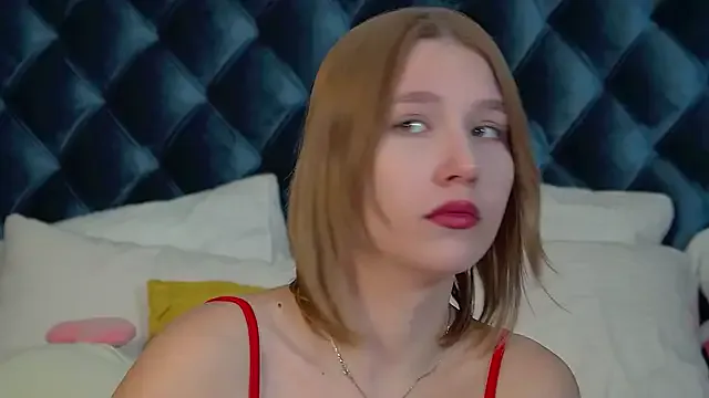 roouse – webcam model profile photo Image 16