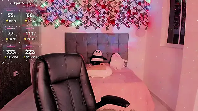  – webcam model profile photo Image 17
