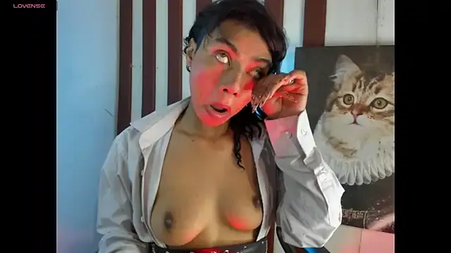 NANA_7 – webcam model profile photo Image 19