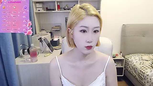 ASUKA-TV – webcam model profile photo Image 5
