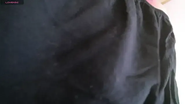 PumaShyXD – webcam model profile photo Image 15