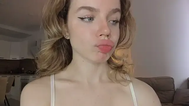 DemetraSadahiro – webcam model profile photo Image 9