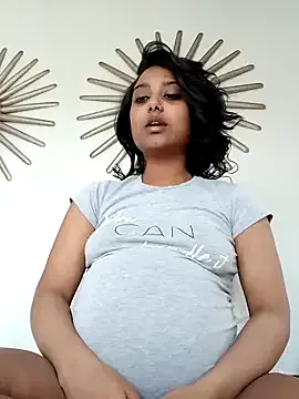 Bellacle – webcam model profile photo Image 13