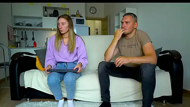 Megu_Melon – webcam model profile photo Image 17