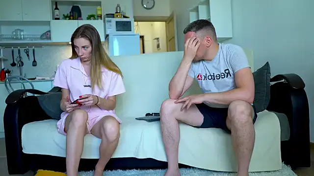 Megu_Melon – webcam model profile photo Image 9