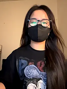 hina_porn – webcam model profile photo Image 9