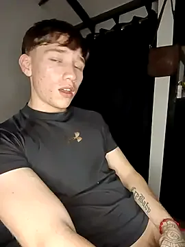 otouhu76 – webcam model profile photo Image 14