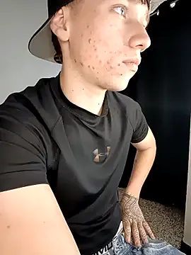 otouhu76 – webcam model profile photo Image 16