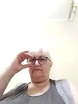 analsweets22 – webcam model profile photo Image 18