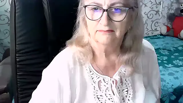 analsweets22 – webcam model profile photo Image 5