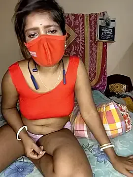 roouse – webcam model profile photo Image 3