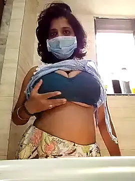 Mia--meow – webcam model profile photo Image 15