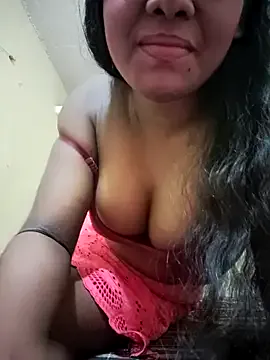 Rinamay_ – webcam model profile photo Image 6