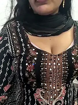  – webcam model profile photo Image 18