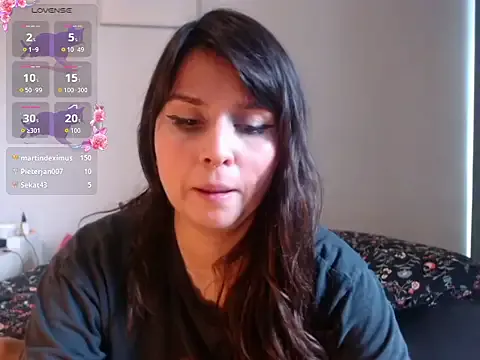 lovelyjinny on FreeCamNet