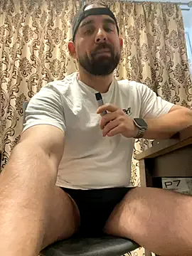 Rodrigues_Lucas – webcam model profile photo Image 4