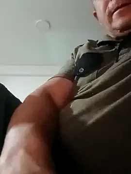 dirtypub – webcam model profile photo Image 18