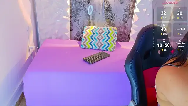 Nonchan_ – webcam model profile photo Image 12