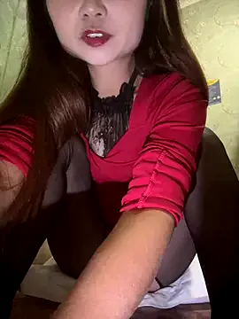 Sssonya – webcam model profile photo Image 2