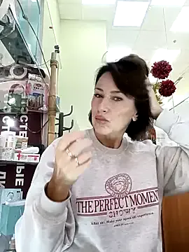 Nonchan_ – webcam model profile photo Image 3