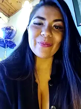  – webcam model profile photo Image 19