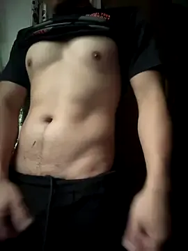  – webcam model profile photo Image 2