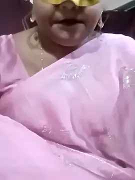 LustyBhabhi – webcam model profile photo