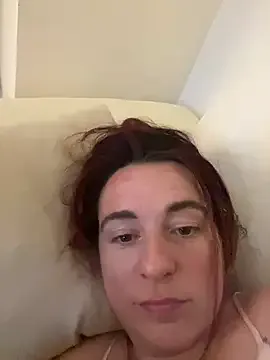 lyajoliee – webcam model profile photo