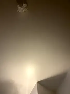 Megu_Melon – webcam model profile photo Image 3