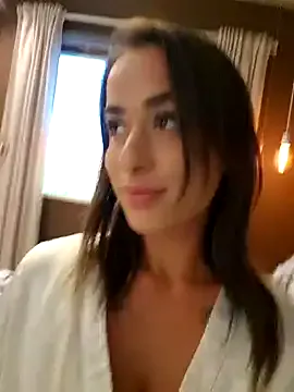  – webcam model profile photo Image 18