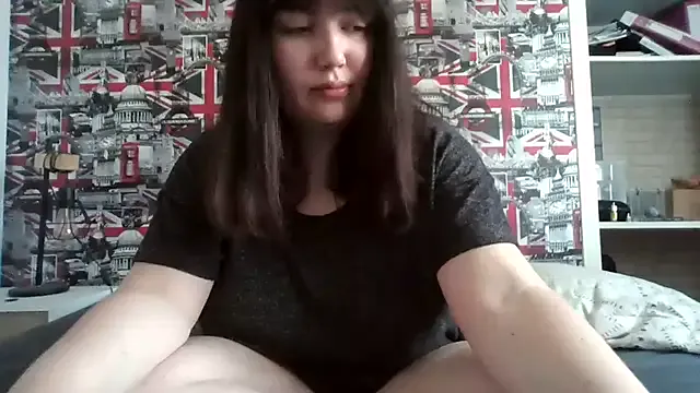 RebeccaSquirtsXXX – webcam model profile photo Image 10