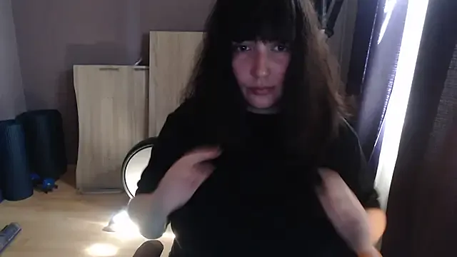 RebeccaSquirtsXXX – webcam model profile photo Image 3