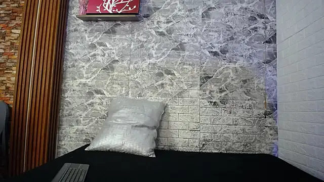 LOVE_MIREI_LOVE – webcam model profile photo Image 10