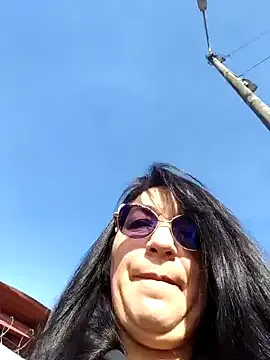 seraphine23 – webcam model profile photo Image 9