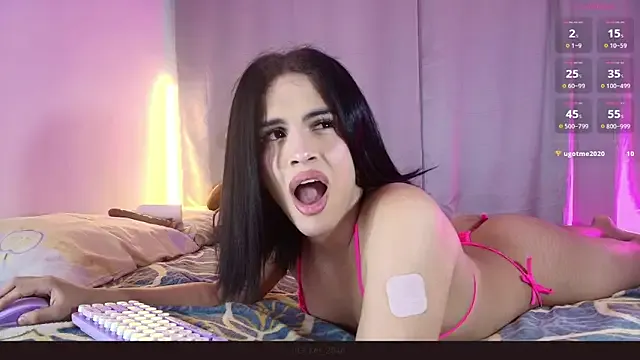  – webcam model profile photo Image 6