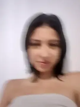  – webcam model profile photo Image 11