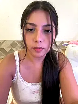  – webcam model profile photo Image 18