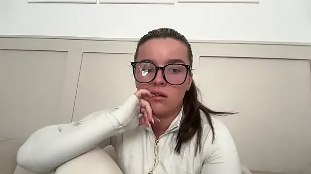 Queen_Shanuu – webcam model profile photo Image 15